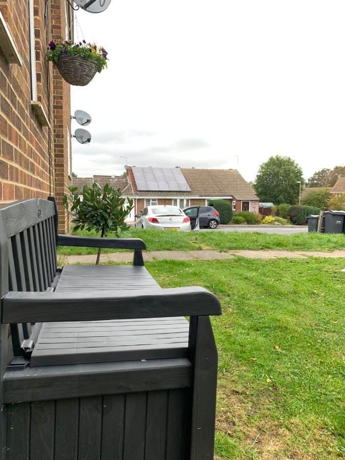 Cosy Studio Apartment Waterlooville Extérieur photo
